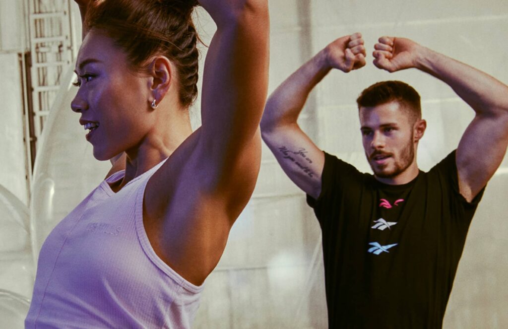 pratiquants d'un cours de LES MILLS DANCE